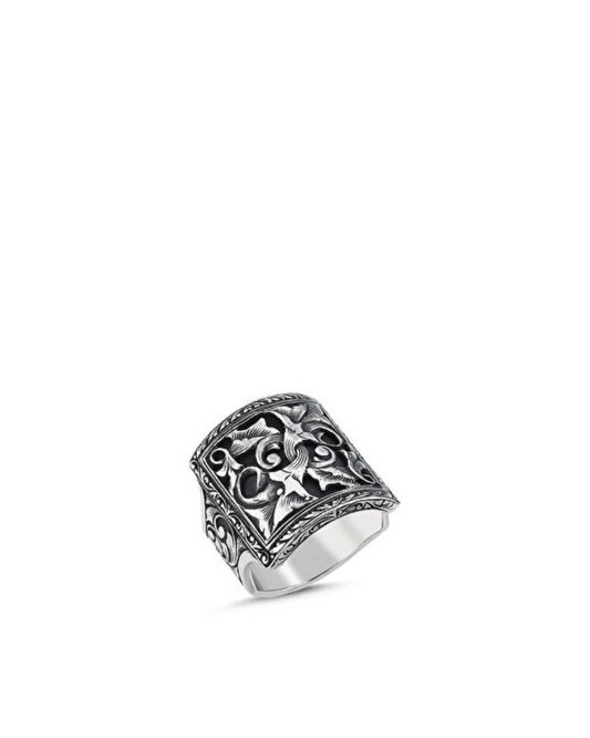 Engraved Men’s Silver Ring
