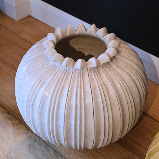 Nar - Beyaz Mermer Vintage Saksı