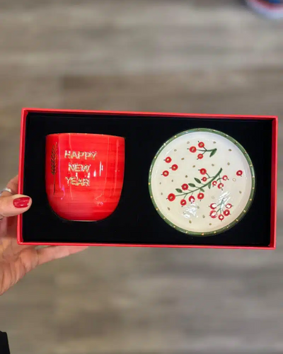 'Customized' Xmas Set With Gift Box ( Mug+Mini Plate)