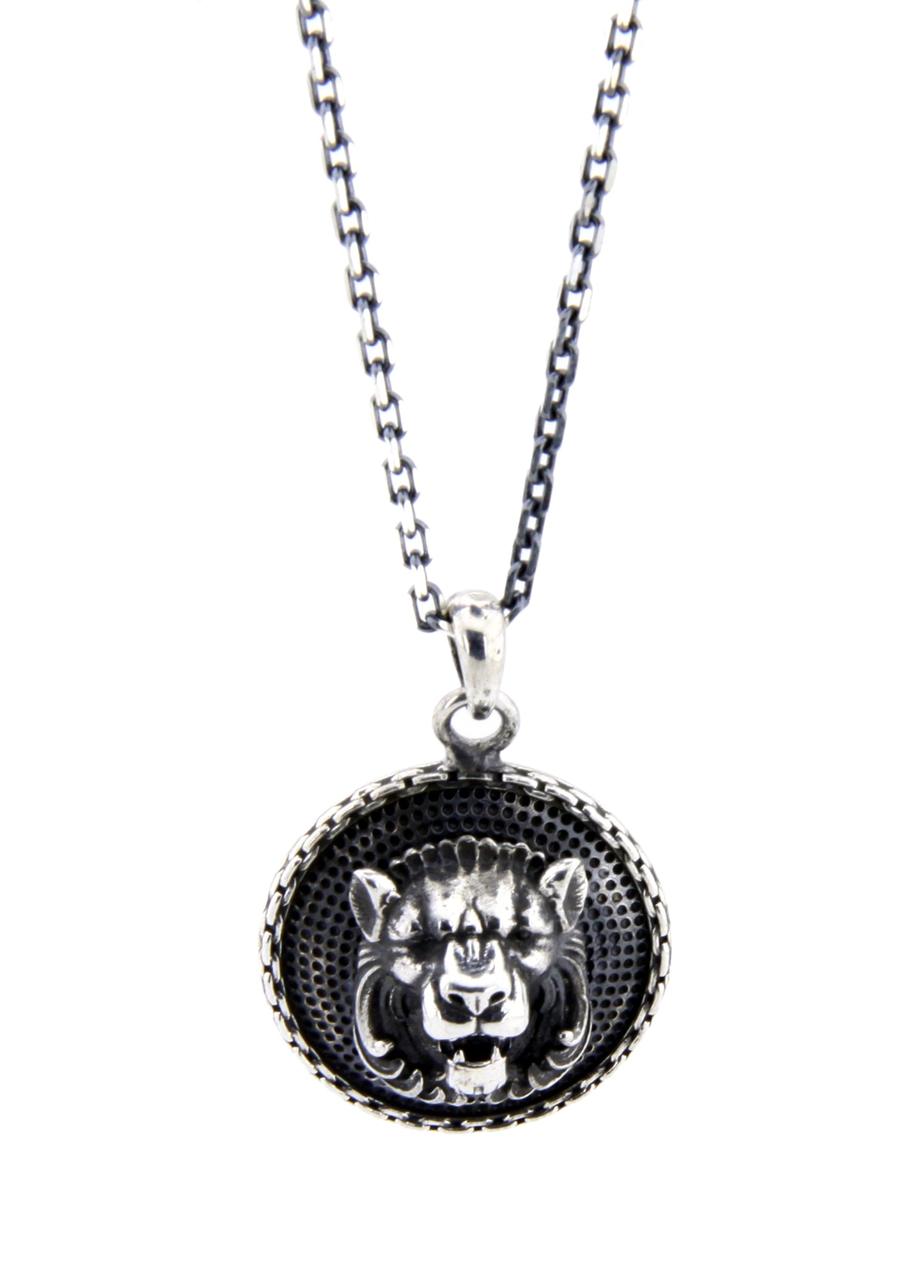 Warrior Chain Shield Lion 3D Men’s Silver Necklace